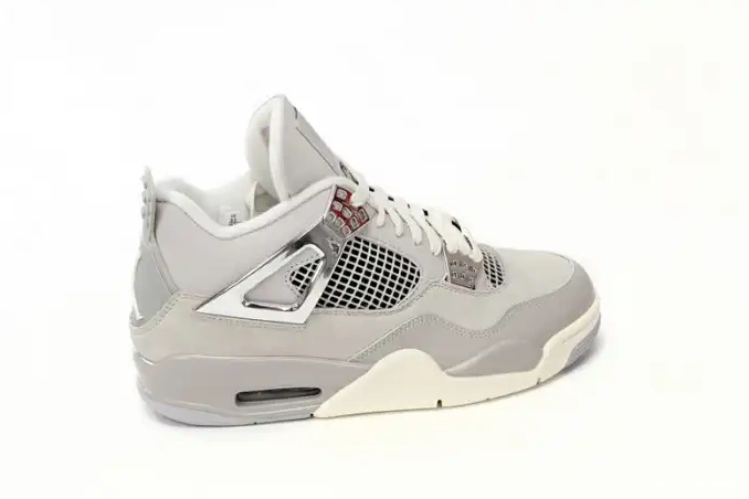 Rep AQ9129-001 4 Air Moments Jordan WMNS Frozen 0416
